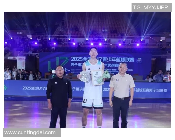 全国锦标赛特别报道:杭州篮球队如何在挑战中崛起与成长的感人故事 全国锦标赛特别报道:杭州篮球队如何在挑战中崛起与成长的感人故事