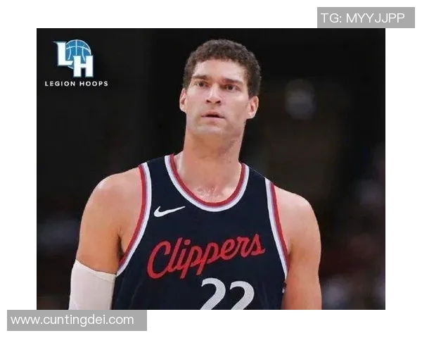 布鲁克洛佩斯:从篮球新星到NBA顶尖中锋的辉煌之路 布鲁克洛佩斯:从篮球新星到NBA顶尖中锋的辉煌之路