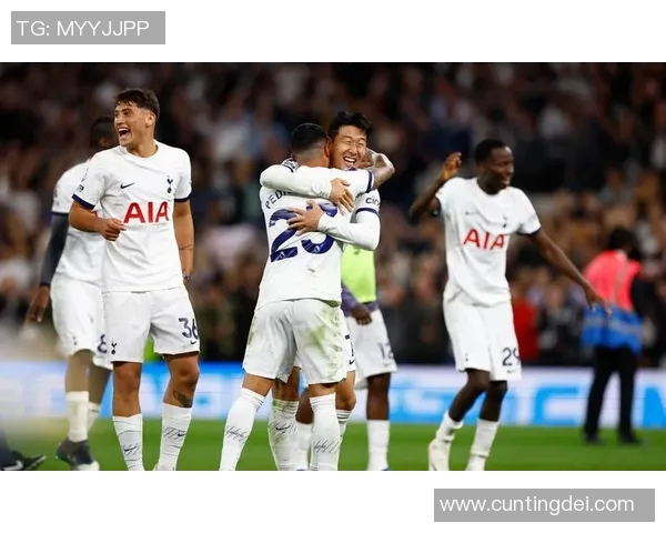 热刺与曼联球迷网的激情对决与互动盛宴探讨 热刺与曼联球迷网的激情对决与互动盛宴探讨