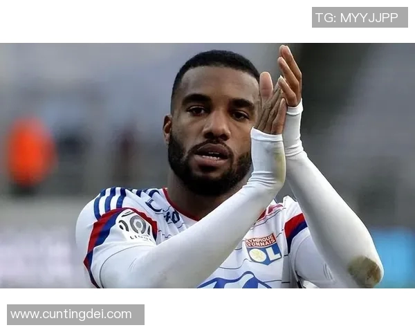 阿雅克肖与红星激战在即谁能在这场较量中笑到最后